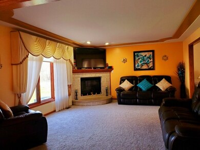 2600 Woodworth Place, Hazel Crest, IL 60429 - photo 2