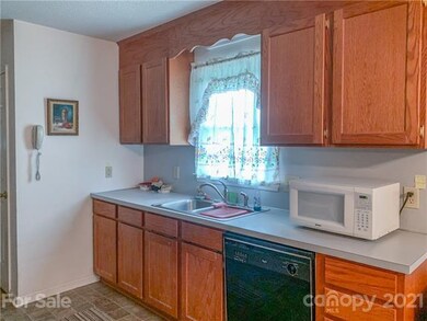 194 Doe Trail Ln, Statesville, NC 28625 - photo 6