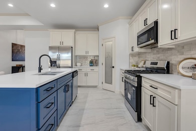 1104 Sparhawk Dr, Midland, TX 79706 - photo 3