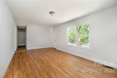 105 Rockledge Dr, Gastonia, NC 28052 - photo 6