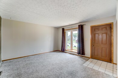 1242 Zebulon Ave, Columbus, OH 43224 - photo 4