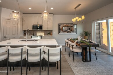 1016 Beretta St NW, Mandan, ND 58554 - photo 6