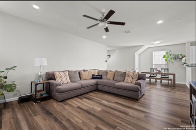 10203 Round Ridge, San Antonio, TX 78254 - photo 7