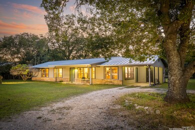 1903 River Rd, San Marcos, TX 78666 - photo 2