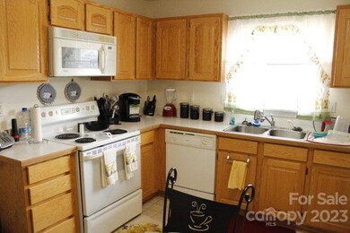 118 Hidden Creek Dr, Salisbury, NC 28147 - photo 6