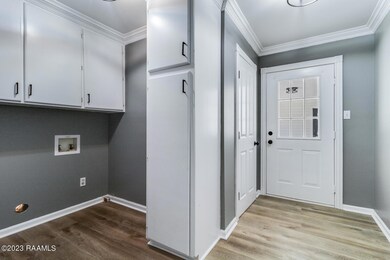 111 Henning Road-6