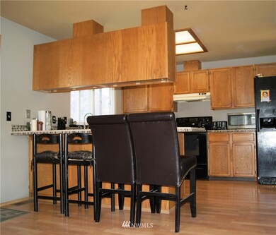 1216 S 236th Place, Des Moines, WA 98198 - photo 7