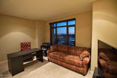 Guest bedroom