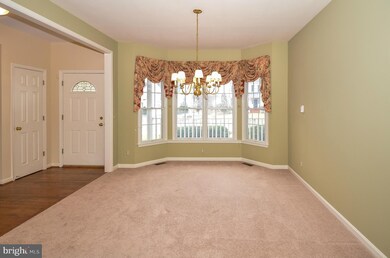 644 Elliot Dr, Purcellville, VA 20132 - photo 2