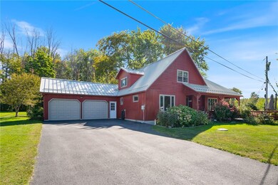 11596 Tompkins Point Rd, Wolcott, NY 14590 - photo 3