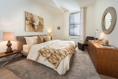 70 Pine St unit 1303, New York, NY 10005 - photo 4