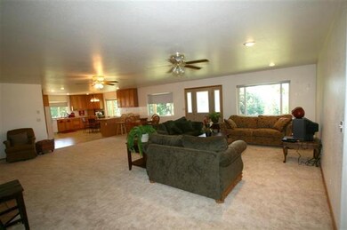 131 Justice Ct, Sandpoint, ID 83864 - photo 5