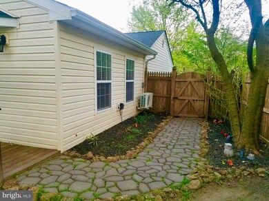 1506 Whitmarsh Cir, Severn, MD 21144 - photo 4