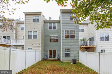 616 Burr Oak Ct, Prince Frederick, MD 20678 - photo 5