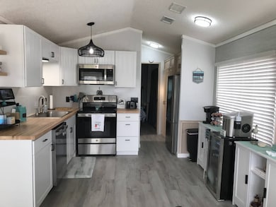 27 Lancer Dr, Nokomis, FL 34275 - photo 7