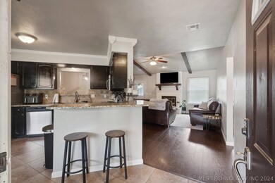 1309 W Birmingham St, Broken Arrow, OK 74011 - photo 4