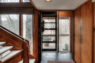 mls 1326 Oak Park Rd 03