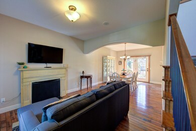 3410 N 10th St.-001