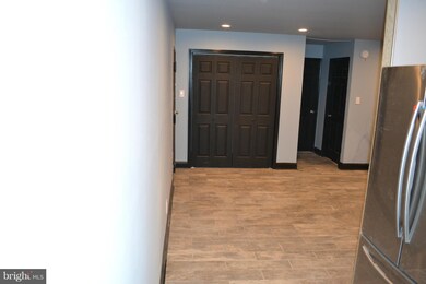 6011 Emerson St unit 701, Bladensburg, MD 20710 - photo 6