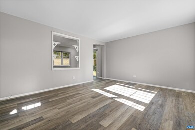 2627 Commonwealth Dr, Charlottesville, VA 22901 - photo 4