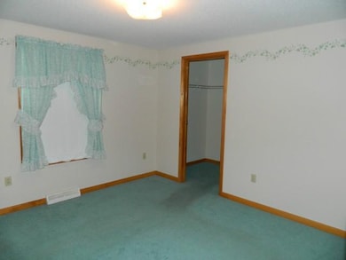 493 Willow Ave, North Tonawanda, NY 14120 - photo 7