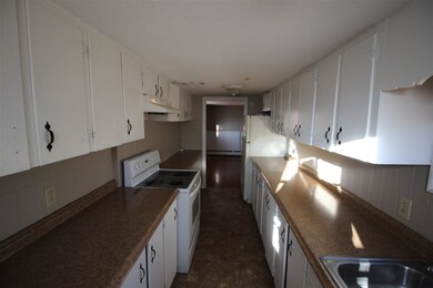 15BCD Fairmount St, Nashua, NH 03064 - photo 5