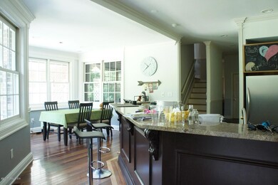 22 Bedford Rd, Greenwich, CT 06831 - photo 2