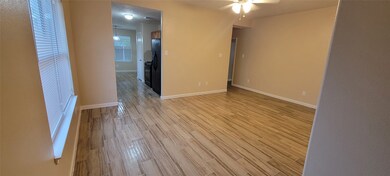 7207 Autumn Day Ct, Magnolia, TX 77354 - photo 2