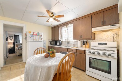 326 1st St, Middlesex, NJ 08846 - photo 6