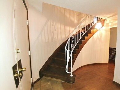 617 Beaker Place, Columbus, OH 43213 - photo 5