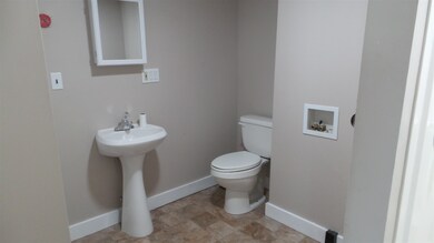 7 Elm St, Pittsfield, NH 03263 - photo 2