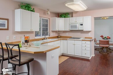 4431 Birch Run Cir Anchorage-large-015-K