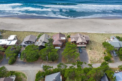 Expansive Beach