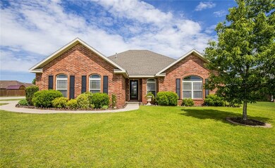 712 Grant Ave, Prairie Grove, AR 72753 - photo 2