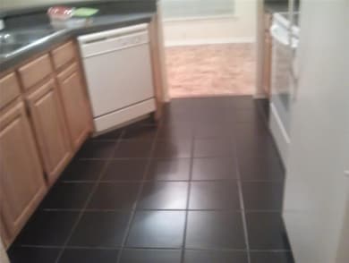 5979 Westgate Dr unit 1022, Orlando, FL 32835 - photo 3