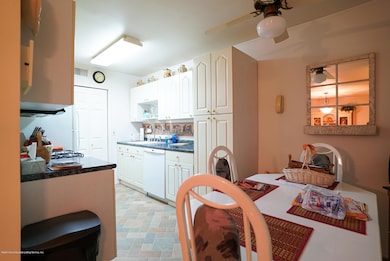 1814 Forest Hill Rd unit 87F, Staten Island, NY 10314 - photo 7