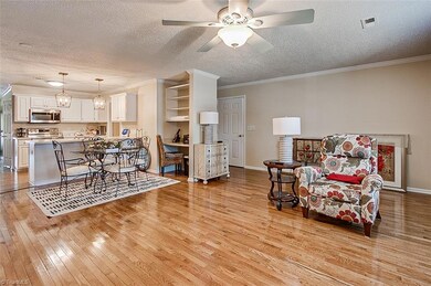 3140 Zoo Pkwy unit 202, Asheboro, NC 27205 - photo 5