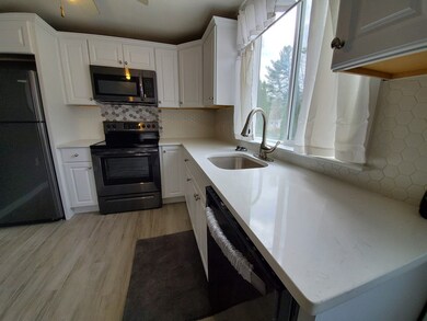 276 Sumner St, Stoughton, MA 02072 - photo 4