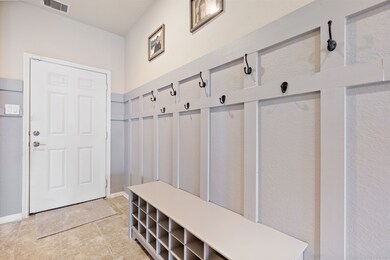 5181 Kendall Cove Ct, Alvin, TX 77511 - photo 4