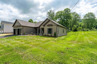 100 Ervin Loop (3 of 47)