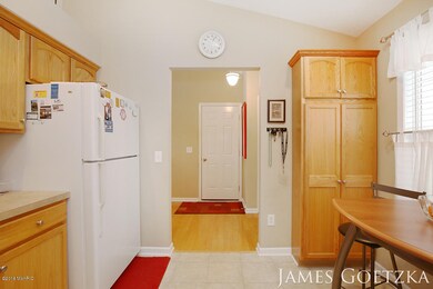 5512 Sahalee Dr SW unit 27, Wyoming, MI 49509 - photo 6