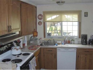 46 Elsie Rd, Brockton, MA 02302 - photo 4