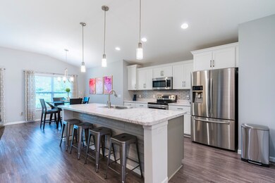 8022 Easthampton Blvd, Fort Wayne, IN 46835 - photo 5