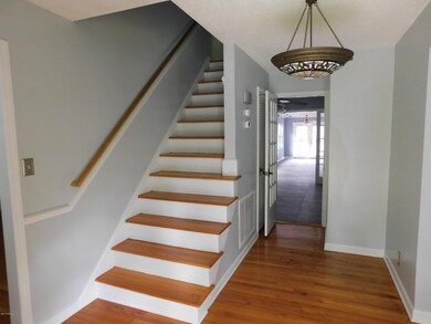 612 Shadowood Dr, Jacksonville, NC 28540 - photo 5