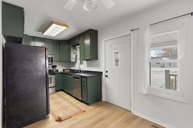 754 28th Ave, Columbus, NE 68601 - photo 2