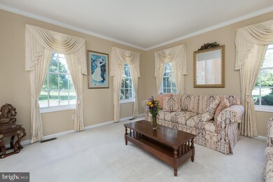 12 Walnut Ct, Cranbury, NJ 08512 - photo 4