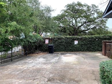 1603 W Alabama St, Houston, TX 77006 - photo 6