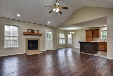 645 Parrish Ln Living Room