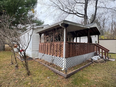 21-211 Woodhaven Lakes, Sublette, IL 61367 - photo 3