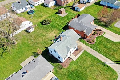 353 Como St, Struthers, OH 44471 - photo 5